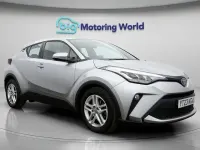 Used Toyota C-HR 122 HP (89 kW) 2023 Silver SUV