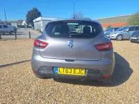 Usado Renault Clio IV Expression 75 HP (55 kW) 2013 Cinzento Citadino