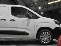 Second-hand Peugeot Partner 131 CP (96 kW) 2021 Alb Monovolum