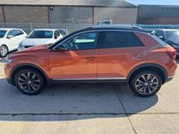 Used VW T-Roc SEL 150 HP (110 kW) 2018 Orange SUV