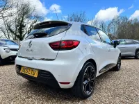 Used Renault Clio IV Iconic 90 HP (66 kW) 2018 White Hatchback