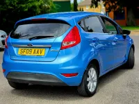 Used Ford Fiesta Zetec 81 HP (59 kW) 2009 Blue Hatchback