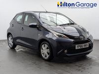 Used Toyota Aygo x-press 69 HP (50 kW) 2016 Blue Hatchback