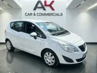 Used Vauxhall Meriva 130 HP (95 kW) 2011 White MPV
