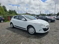Used Renault Mégane 2011 White Hatchback