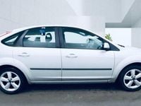 Used Ford Focus Zetec 123 HP (90 kW) 2007 Silver Hatchback