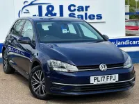Begagnad VW Golf VII SE 115 HK (84 kW) 2017 Blå Halvkombi
