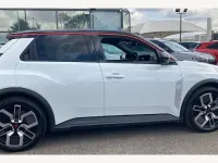 Used Renault 5 E-Tech Komfort 110 kW (150 HP) 2025 Hatchback