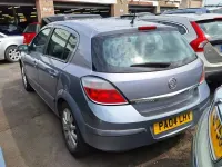 Used Vauxhall Astra Elite 104 HP (76 kW) 2004 Silver Hatchback