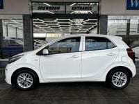 Used Kia Picanto 66 HP (48 kW) 2021 White Hatchback