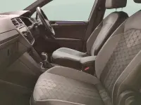 Używany VW Tiguan R-line 150 KM (110 kW) 2023 Biały SUV