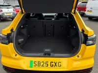 Used Ford Capri Premium 210 kW (286 HP) 2025 Yellow SUV