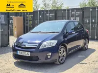 Used Toyota Auris Hybrid T4 136 HP (100 kW) 2012 Blue Hatchback