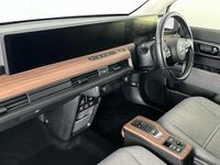 Used Honda e Advance 113 kW (154 HP) 2022 Pearl platinum white Hatchback