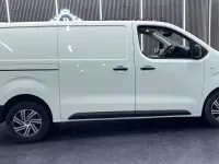 Used Vauxhall Vivaro 100 HP (73 kW) 2021 White MPV
