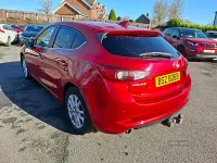 Used Mazda 3 120 HP (88 kW) 2018 Red Hatchback
