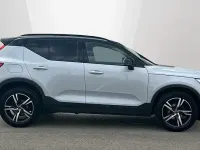 Used Volvo XC40 R-Design 163 HP (119 kW) 2021 SUV