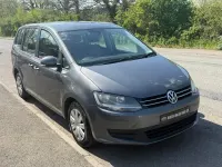 Usado VW Sharan S 140 HP (102 kW) 2011 Cinzento Monovolume