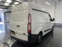 Used Ford Transit Custom 105 HP (77 kW) 2020 White Van
