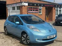 Used Nissan Leaf Tekna 80 kW (109 HP) 2016 Blue Hatchback