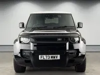 Usado Land Rover Defender HSE Dynamic 2023 Negro SUV