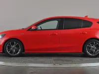 Usado Ford Focus ST-Line 125 HP (91 kW) 2019 Vermelho Citadino