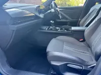 Usado Vauxhall Astra S 130 CV (95 kW) 2023 Azul Familiar
