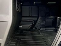 Used Land Rover Defender HSE Dynamic 296 HP (217 kW) 2023 Black SUV