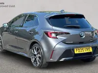 Used Toyota Corolla 140 HP (102 kW) 2025 Decuma grey Hatchback