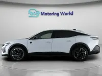 Begagnad Peugeot 408 GT 130 HK (95 kW) 2024 Vit SUV