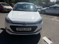 Used Hyundai i20 84 HP (61 kW) 2015 White Hatchback