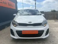 Used Kia Rio 84 HP (61 kW) 2015 White Hatchback