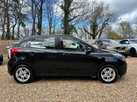 Usado Ford Ka Plus Zetec 70 HP (51 kW) 2016 Preto Citadino