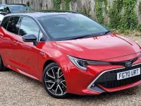 Used Toyota Corolla 2020 Red/black Hatchback
