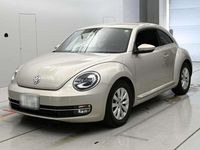 Used VW Beetle Design 105 HP (77 kW) 2015 Silver Hatchback
