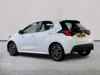 Used Toyota Yaris Design 116 HP (85 kW) 2024 White Hatchback