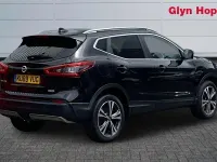 Used Nissan Qashqai N-Connecta 140 HP (102 kW) 2020 Black SUV