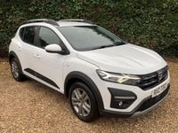 Used Dacia Sandero Comfort 100 HP (73 kW) 2022 White Hatchback