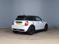 Used Mini Cooper S Classic 192 HP (141 kW) 2019 Silver Hatchback
