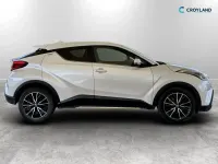 Begagnad Toyota C-HR 115 HK (84 kW) 2017 Vit SUV