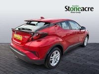 Second-hand Toyota C-HR 122 CP (89 kW) 2020 Roșu SUV