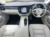 Used Volvo V60 Momentum 163 HP (119 kW) 2021 Blue Estate