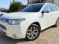 Used Mitsubishi Outlander P-HEV 121 HP (88 kW) 2015 Estate