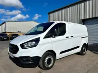 Used Ford Transit Custom 105 HP (77 kW) 2021 White Van