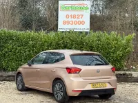 Usado Seat Ibiza XCELLENCE 95 HP (69 kW) 2018 Dourado Citadino