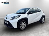 Usado Toyota Aygo X PURE 72 HP (52 kW) 2022 Branco SUV