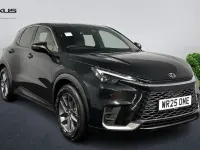 Used Lexus LBX 136 HP (100 kW) 2025 Black SUV