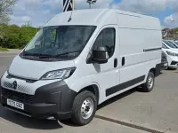 Novo Citroën Relay 2026 Cinzento Van