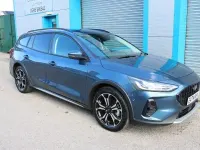 Used Ford Focus Active X 125 HP (91 kW) 2024 Blue Estate