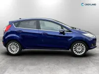 Used Ford Fiesta Titanium 125 HP (91 kW) 2014 Blue Hatchback